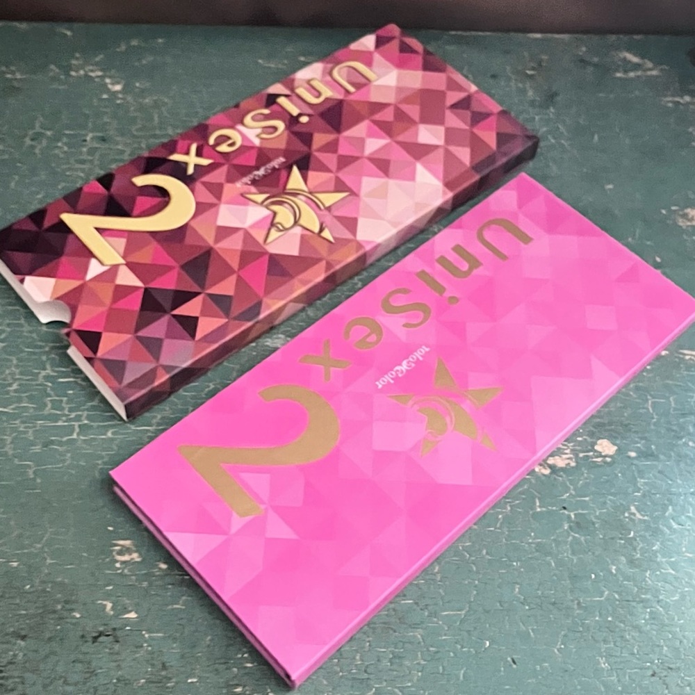 COPY - NWT  Unisex 2 Eyeshadow Palette
